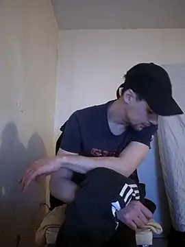 kx93 online show from December 17, 6:40 am