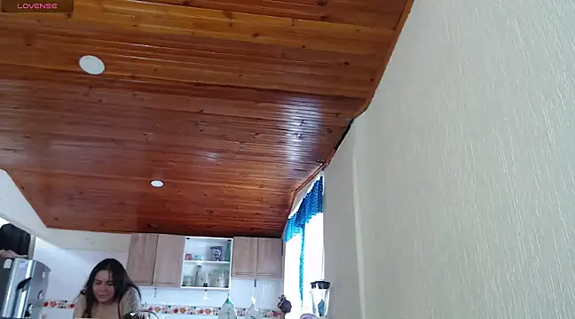 Cuty sexy hot online show from March 18, 5:44 pm