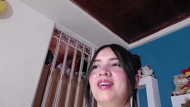 Cuty sexy hot online show from January 9, 11:50 am