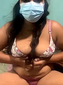 Snapshot of Shaky1998sl chatting on October 1, 3:55 am Shaky1998sl online show from October 1, 3:55 am