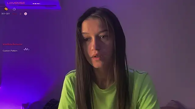 Alice  grace online show from February 11, 7:38 pm