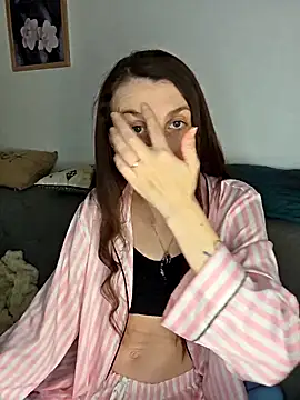 chachalette444 online show from February 14, 12:38 pm