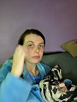 chachalette444 online show from November 21, 9:47 pm