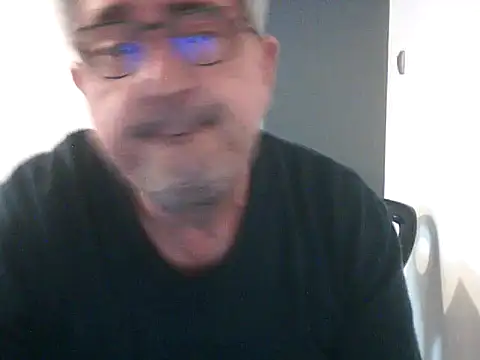 lalouette16 online show from March 9, 5:05 pm