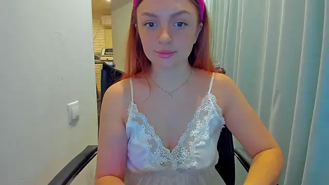 Snapshot of realfairy chatting on March 22, 8:48 pm realfairy online show from March 22, 8:48 pm