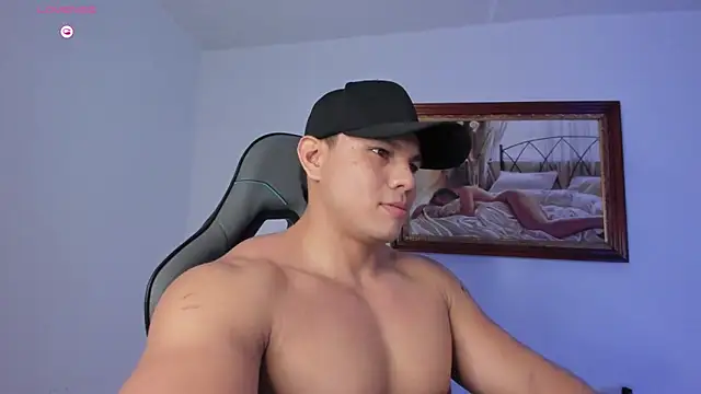 RoyConstance online show from March 29, 3:52 am