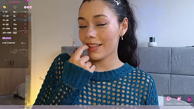 Soffimoon  online show from May 15, 8:29 pm