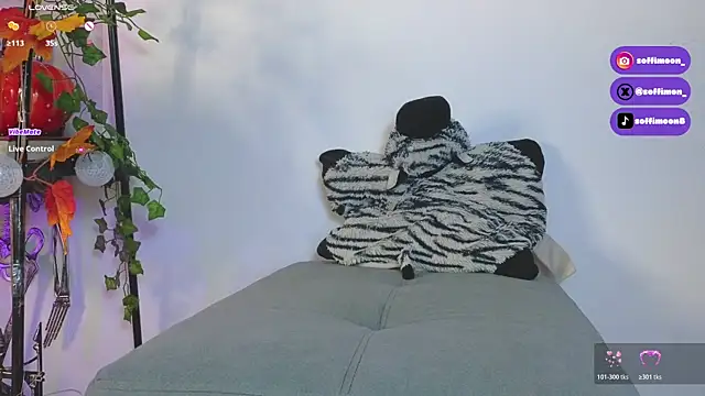 Soffimoon  online show from November 12, 11:30 pm