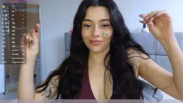 Soffimoon  online show from May 28, 8:04 pm