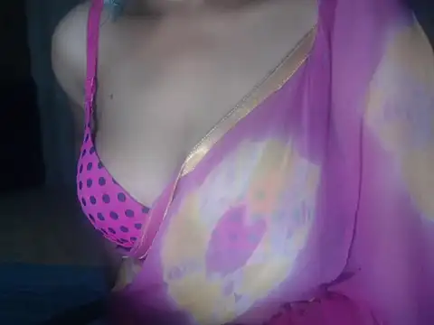 Snapshot of LustyShreya chatting on September 16, 5:25 pm LustyShreya online show from September 16, 5:25 pm