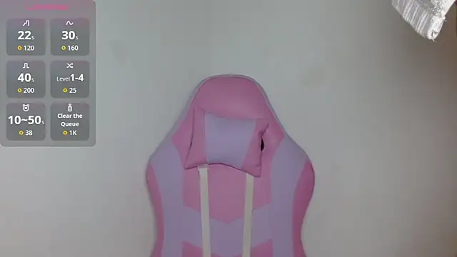 yulissa18 online show from November 22, 9:24 pm