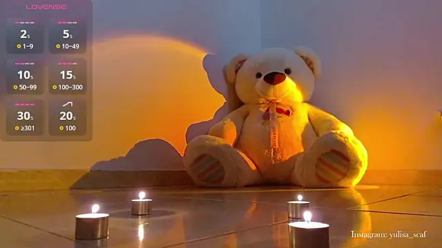 yulissa18 online show from February 19, 4:31 am