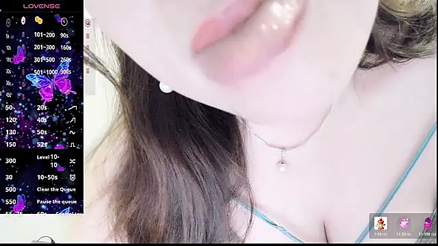 Crystal Wings online show from May 19, 1:21 am