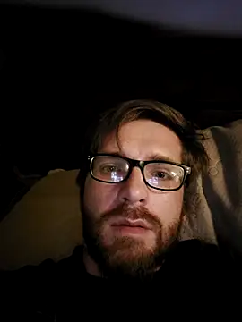 Snapshot of Brobun4fun chatting on October 25, 3:17 am Brobun4fun online show from October 25, 3:17 am