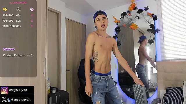 soyander03  online show from October 31, 12:35 pm