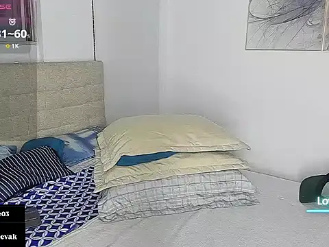 soyander03  online show from September 23, 9:49 am