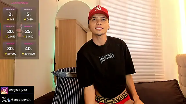 soyander03  online show from January 10, 11:49 am