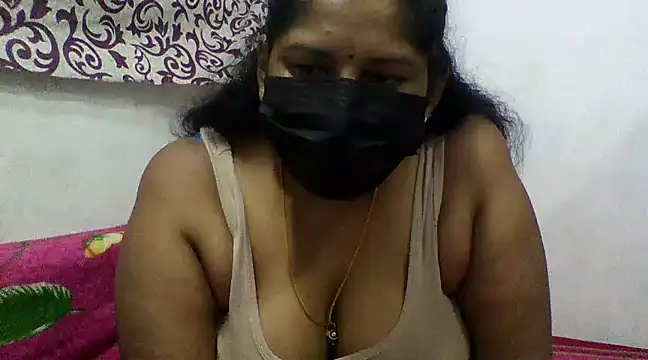 Snapshot of selharsha chatting on March 1, 7:04 pm selharsha online show from March 1, 7:04 pm