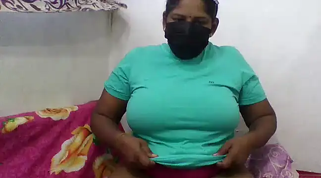 Snapshot of selharsha chatting on March 2, 1:37 am selharsha online show from March 2, 1:37 am