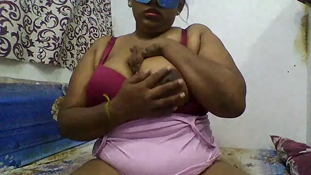 Snapshot of selharsha chatting on January 29, 11:46 pm selharsha online show from January 29, 11:46 pm
