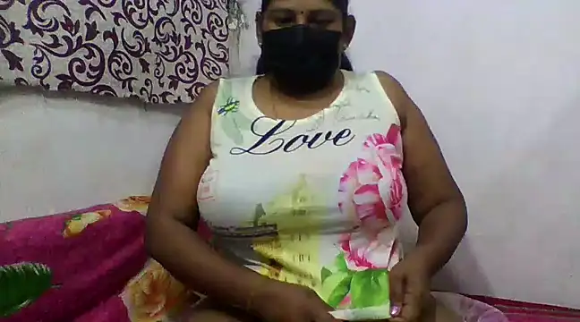 Snapshot of selharsha chatting on March 1, 10:10 pm selharsha online show from March 1, 10:10 pm