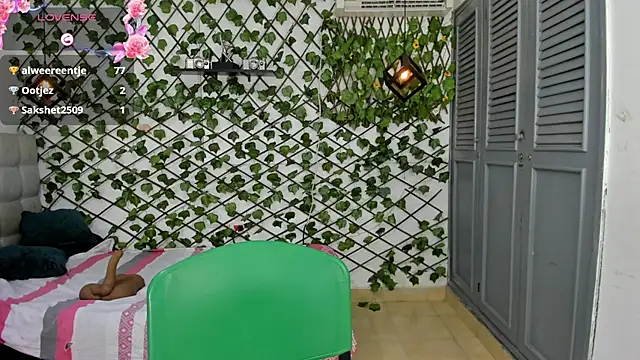 valentina 0  online show from January 18, 1:25 pm