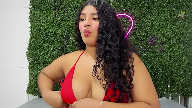 valentina 0  online show from November 26, 10:10 pm