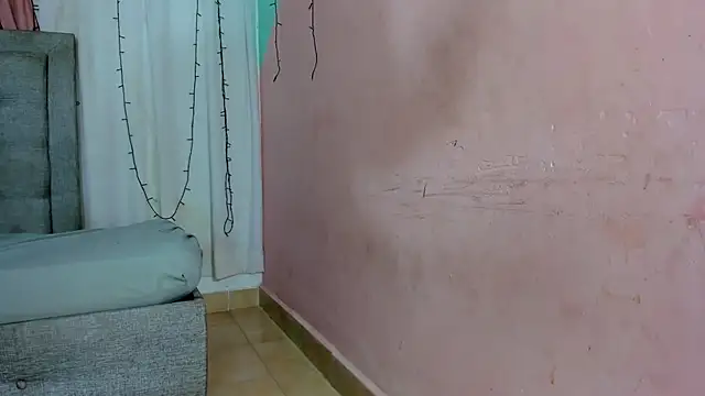 valentina 0  online show from October 26, 3:40 am