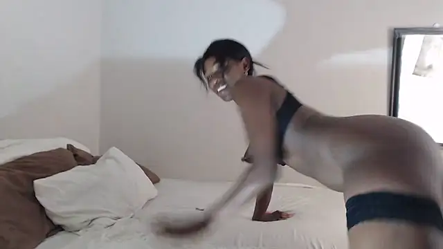 Nippled Beauty online show from February 26, 6:08 am