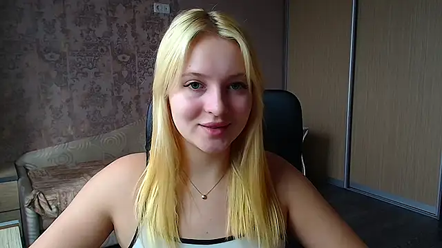 Milka kiss  online show from March 28, 1:01 pm