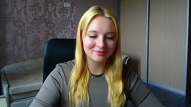 Milka kiss  online show from June 19, 9:59 am