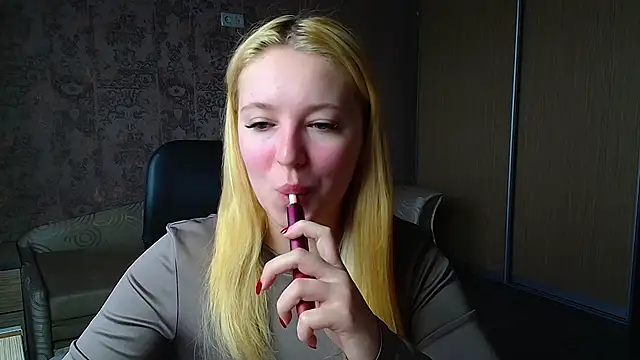 Milka kiss  online show from April 8, 5:53 am