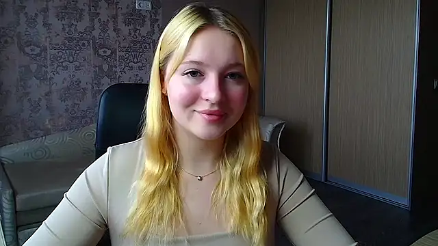 Milka kiss  online show from May 18, 6:18 am