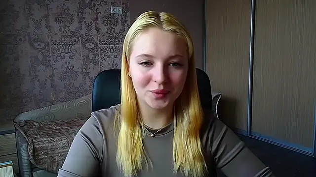 Milka kiss  online show from March 20, 12:17 pm