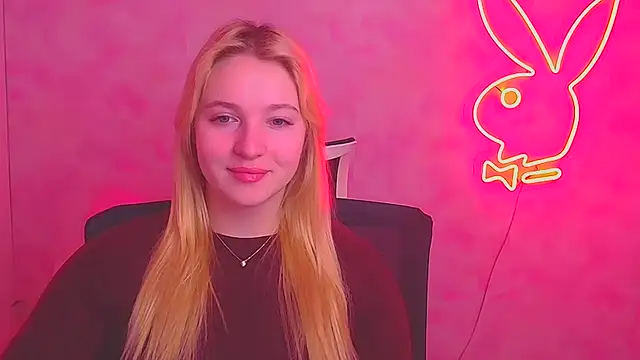 Snapshot of Milka_kiss_ chatting on February 28, 7:05 am Milka kiss online show from February 28, 7:05 am