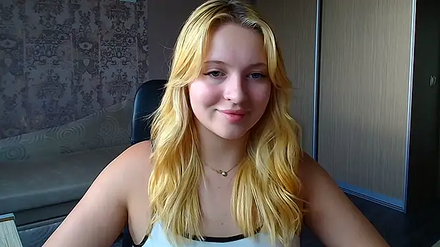 Milka kiss  online show from July 6, 4:09 pm