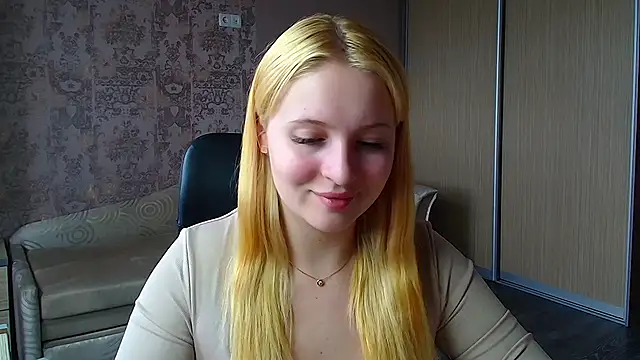 Milka kiss  online show from June 4, 12:43 pm