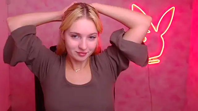 Milka kiss  online show from October 24, 11:53 am