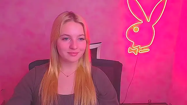 Snapshot of Milka_kiss_ chatting on February 11, 10:36 am Milka kiss online show from February 11, 10:36 am