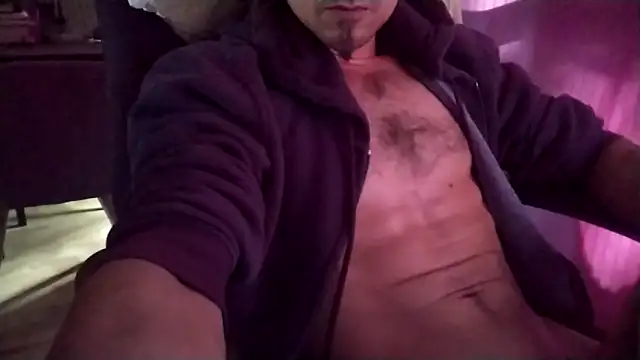 Snapshot of Sexeislife666 chatting on October 5, 2:08 pm Sexeislife666 online show from October 5, 2:08 pm