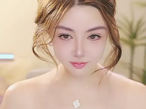 Qiaoqiao  online show from May 1, 5:56 am