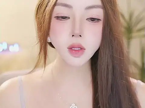 Qiaoqiao  online show from June 2, 3:56 pm