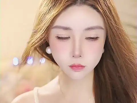 Snapshot of Qiaoqiao_ chatting on August 4, 10:31 am Qiaoqiao online show from August 4, 10:31 am