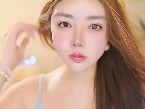 Snapshot of Qiaoqiao_ chatting on August 2, 4:15 pm Qiaoqiao online show from August 2, 4:15 pm