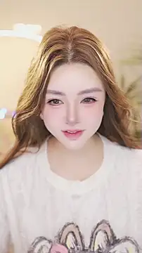 Qiaoqiao  online show from June 17, 3:44 pm