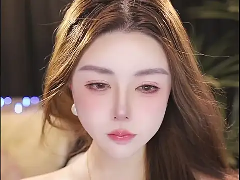 Snapshot of Qiaoqiao_ chatting on July 23, 10:45 am Qiaoqiao online show from July 23, 10:45 am