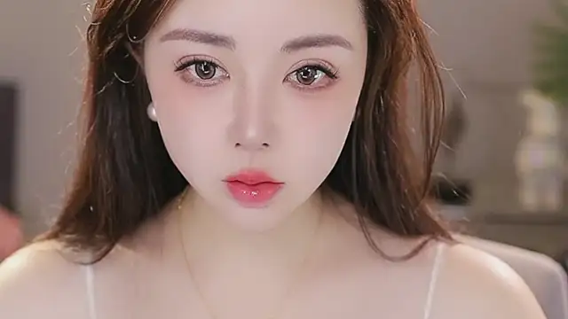 Qiaoqiao  online show from February 11, 12:43 am