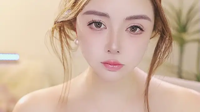 Qiaoqiao  online show from May 3, 6:22 pm