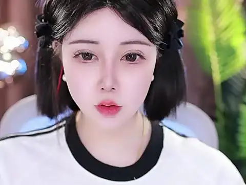 Qiaoqiao  online show from March 22, 6:47 pm