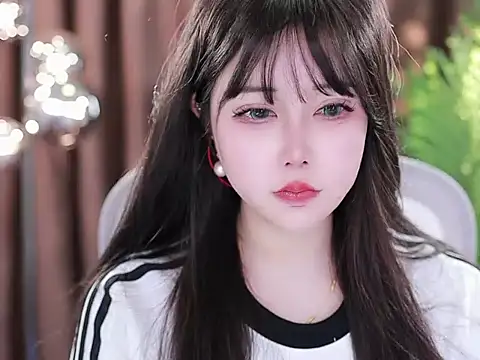 Qiaoqiao  online show from March 7, 11:07 am